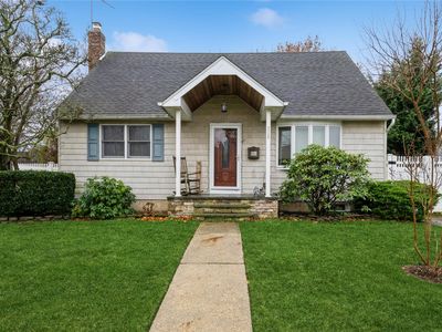 326 Knollwood Lane, Seaford, NY, 11783