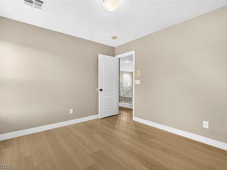 6117 Brenneman St — Photo 26