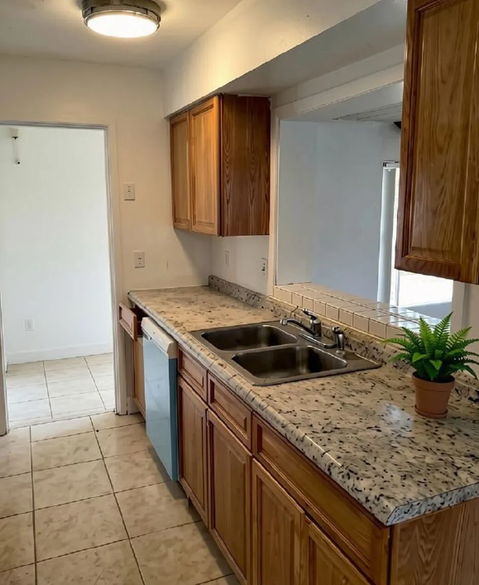 1001 Bay Breeze Terrace - 1 — Photo 3