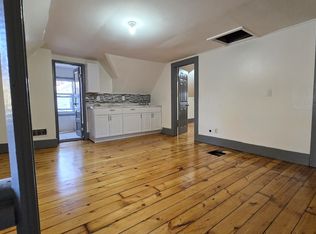 251 Church St APT 2, Poughkeepsie, NY 12601