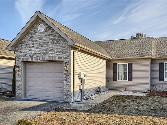 3rd image of 79 Keswick Dr