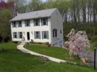1547 Pulaski Dr, West Chester, PA 19382