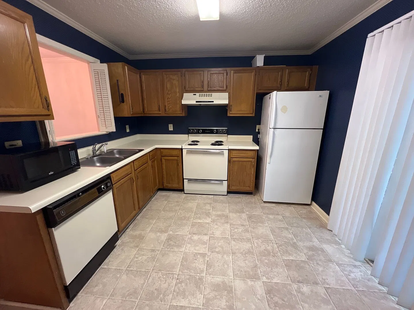 2 Bedroom Townhouse — Photo 4