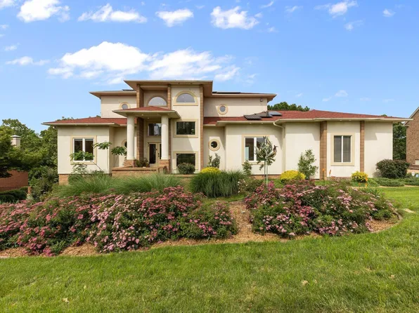 14104 Belle Pointe Dr, Little Rock, AR 72212