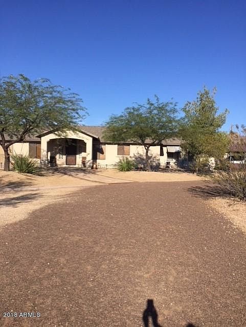 1st image of 47439 N 43rd Ave