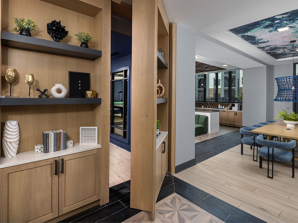 Broadstone West End apartments community photo