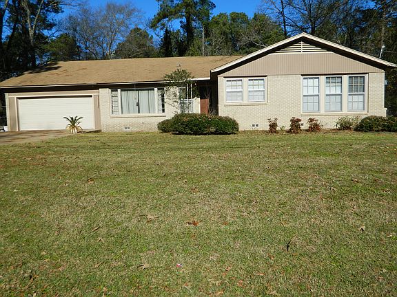 4th image of 46 Linwood Dr