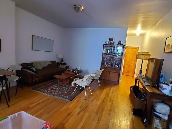 3rd image of 94 Avenue C #3A