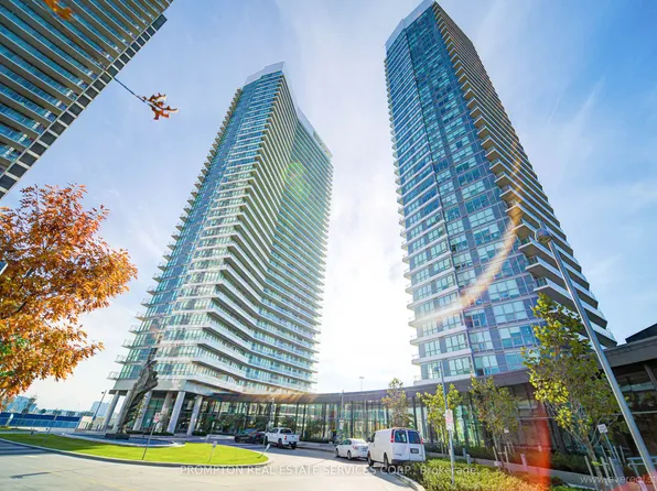 117 McMahon Dr #2801, Toronto, ON M2K 0C2