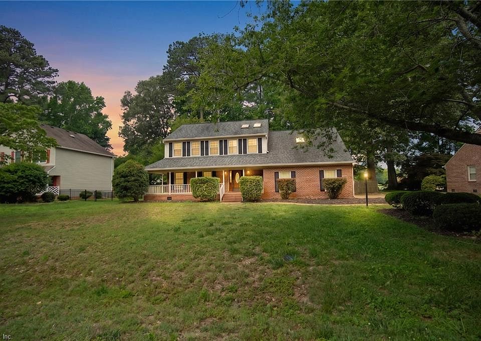 1st image of 312 Lakeland Cres