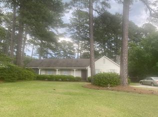 1404 Golf Club Rd, Douglas, GA 31533