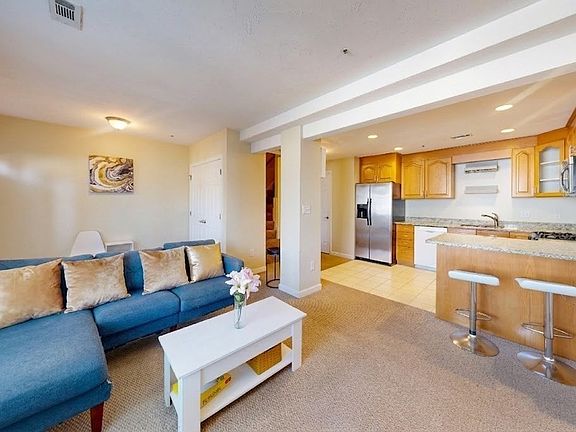 5th image of 110 Coolidge Hill Rd APT 4