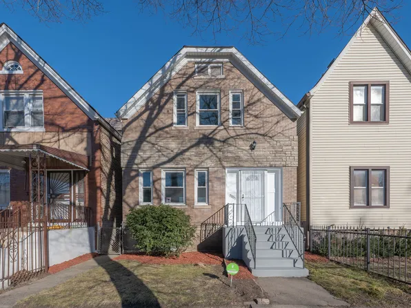 7005 S Eberhart Ave, Chicago, IL 60637