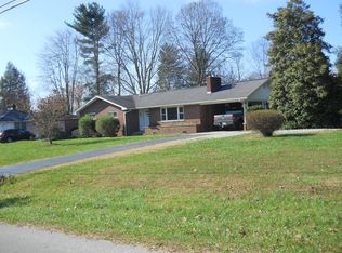 306 Barton Mill Rd, Corbin, KY 40701