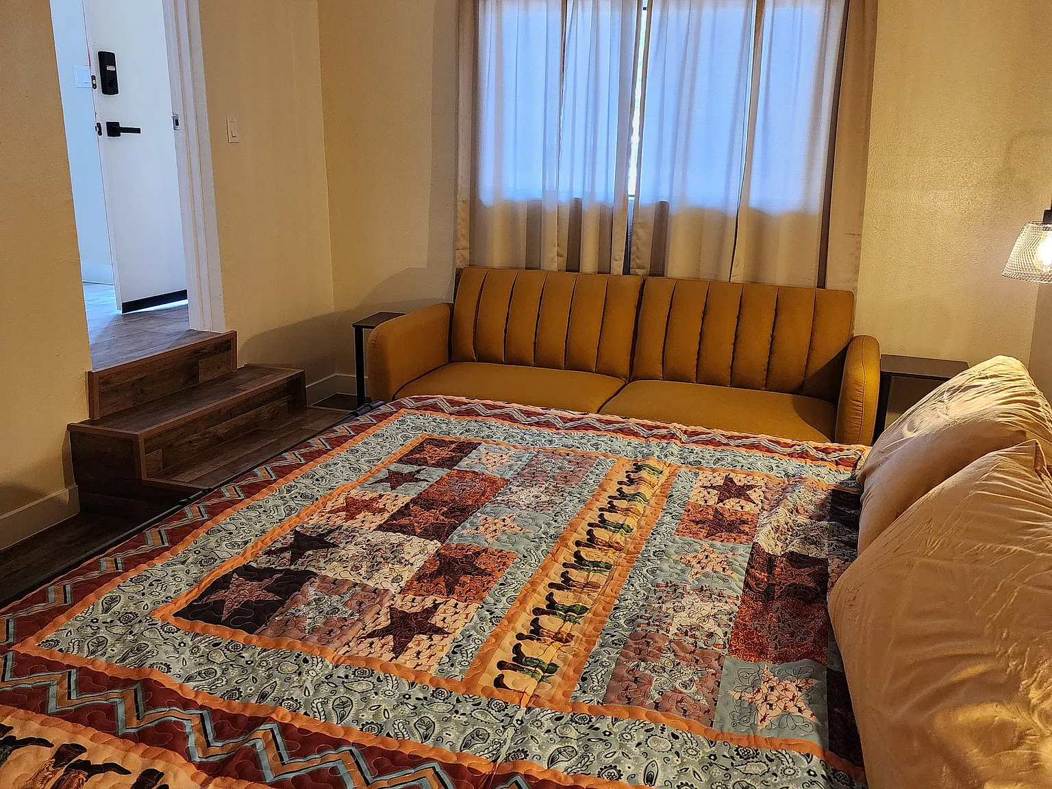1 bed, $1,600 — Photo 2