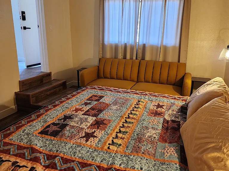 409 S Montezuma St #1 — Photo 2