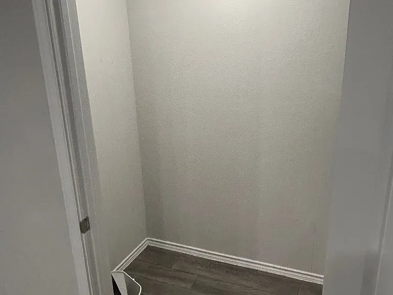 602 Clear Creek Ct — Photo 23