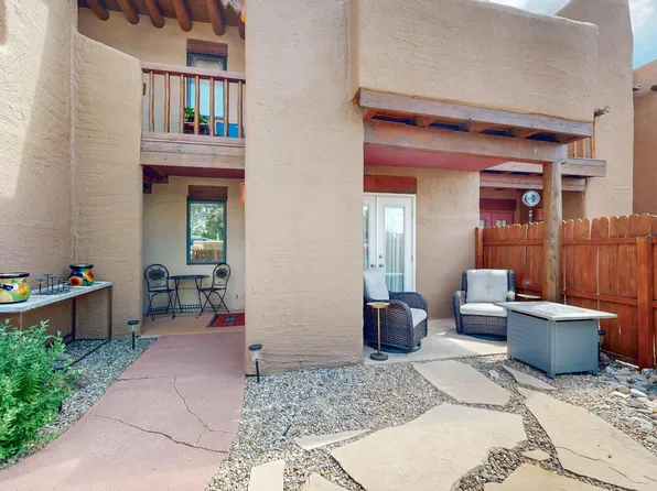 2600 W Zia Rd APT B3, Santa Fe, NM 87505