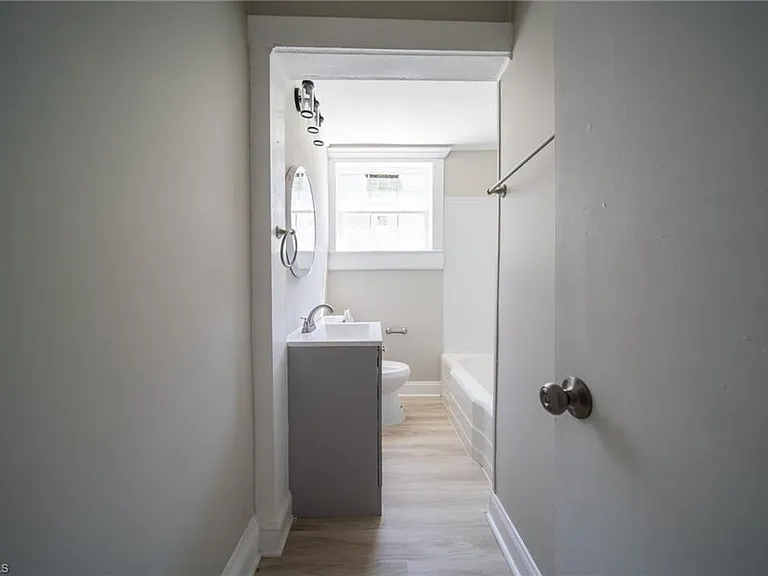 1509 Waverly St #C — Photo 6