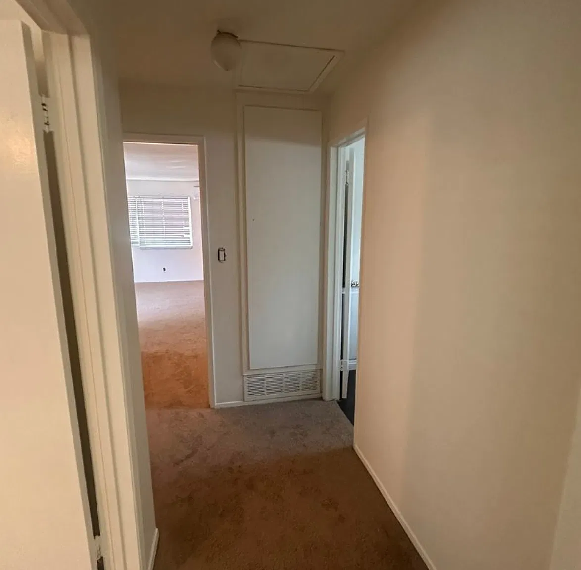 2 bed, 900 sqft, $2,550 — Photo 2