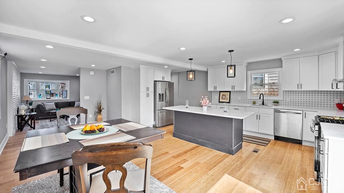 31 Luddington Ave, Clifton, NJ 07011 Zillow
