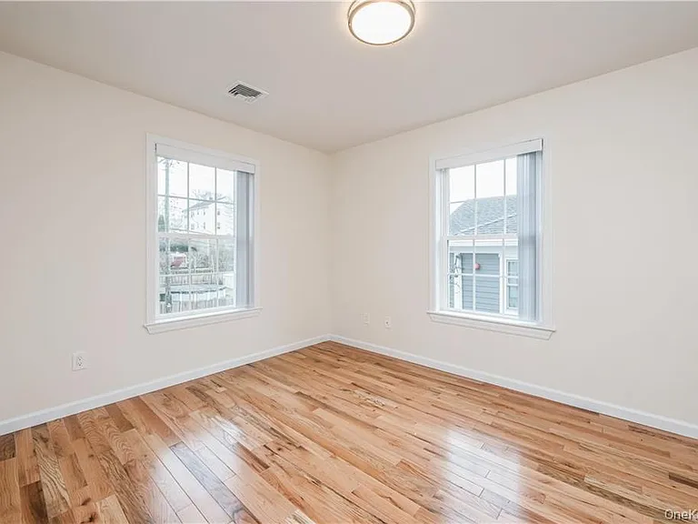 11 Park Ave E #11 — Photo 10