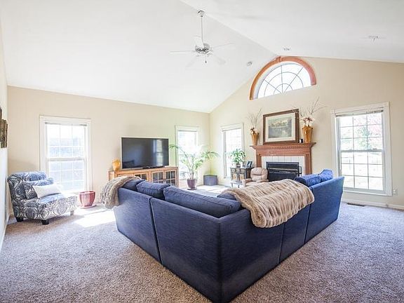 5th image of 6907 Keeneland Way