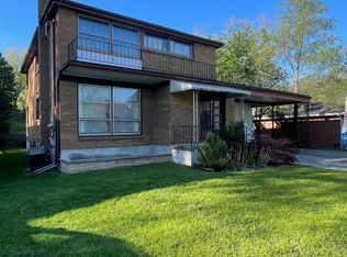 675 Victoria St #2, London, ON N5Y 4C2