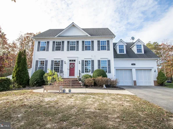 18371 Matthews Dr, Lexington Park, MD 20653