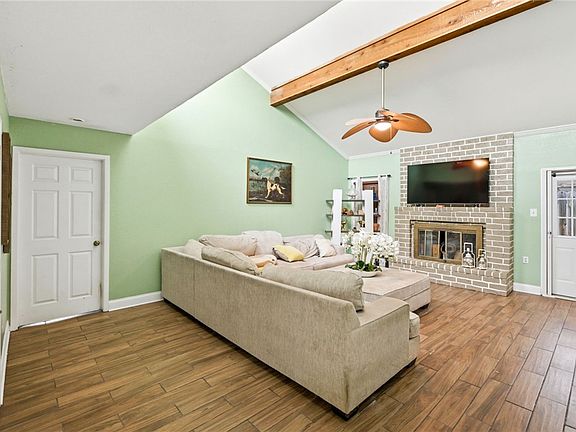 5th image of 2409 Still Brook Dr