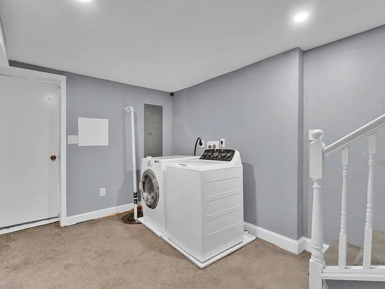 2617 E Preston St — Photo 24