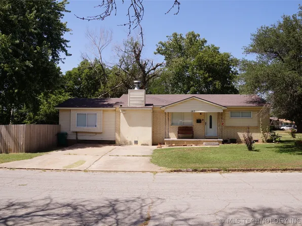 167 W Jackson Ave S, Sapulpa, OK 74066