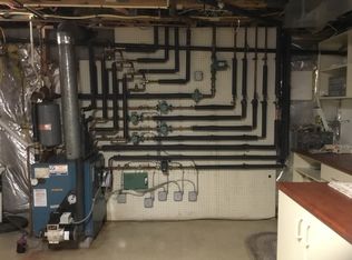 1 Manor Springs Ct, Glen Arm, MD 21057