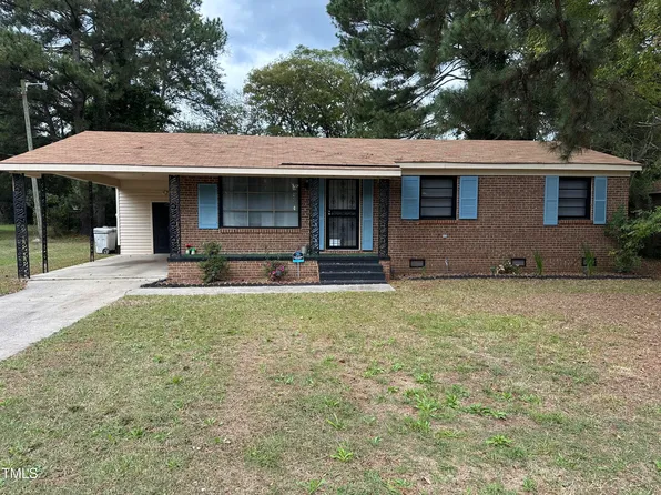 818 Edmondson Ave, Tarboro, NC 27886