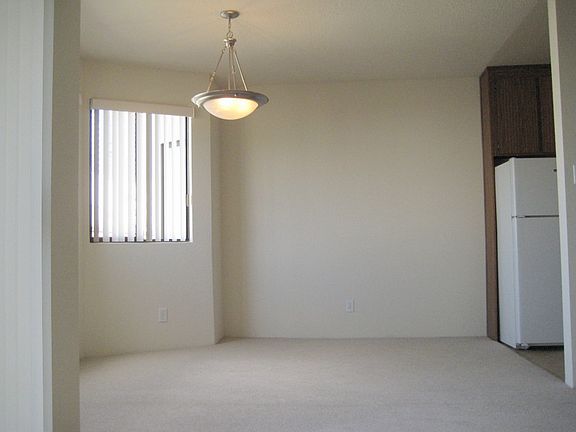 5th image of 828 Franklin St APT 711