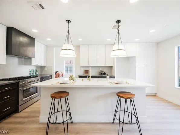 8 Richland Acres Ct, Henderson, NV 89074