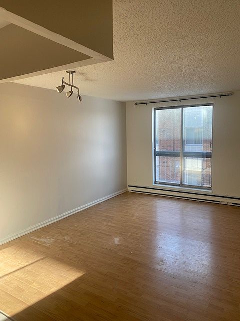 1st image of 1548 Kelly Lake Rd #8