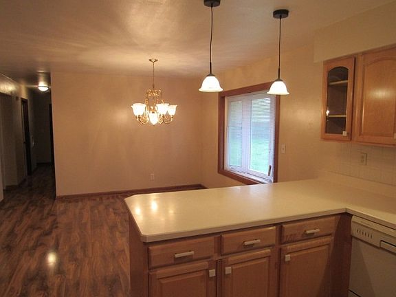 4th image of 2661 Dudley Dr