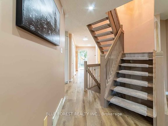 3rd image of 155 Killarney Rd #1