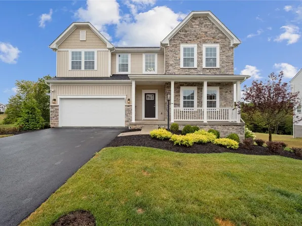 105 Mesa Dr, Coraopolis, PA 15108