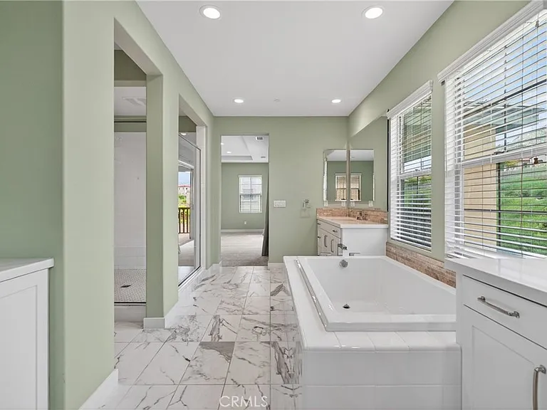 755 E Orange Blossom Way — Photo 60