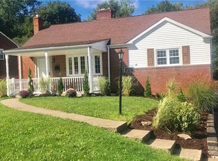 224 Oaklyn Rd, Bethel Park, PA 15102