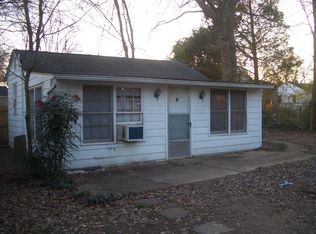 624 E Whitaker Mill Rd #B, Raleigh, NC 27608