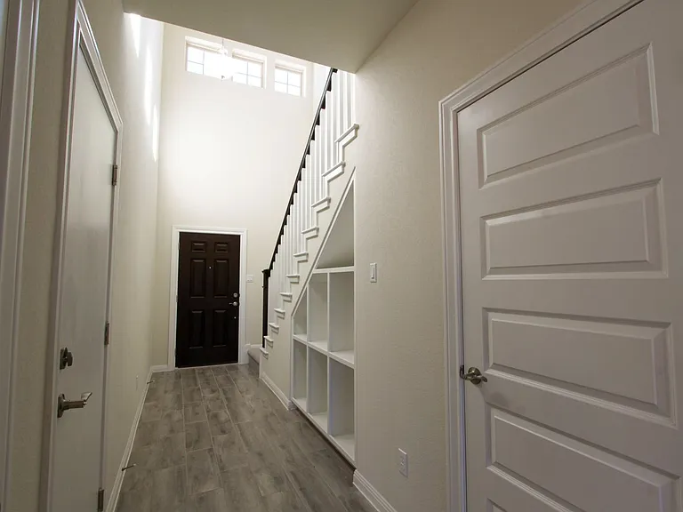 17004 Alturas Ave — Photo 6