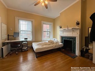 48 Hereford St APT 4, Boston, MA 02115