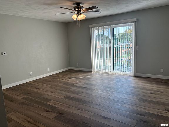 3rd image of 1646 W 42nd St APT 12
