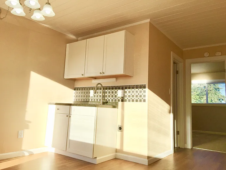 Olympus Apartments — Photo 26