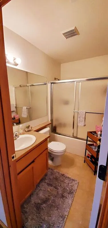 3 bed, 2.0 bath, 1100 sqft, $2,150 — Photo 4