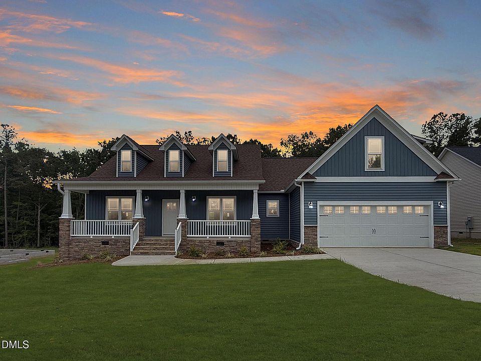 1st image of 272 Seahawk Way