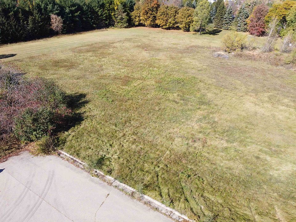 1st image of Hillshire Dr #1